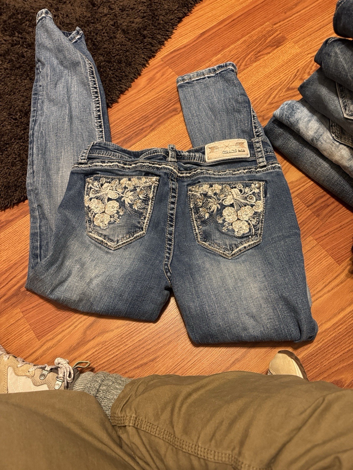 Grace La Women's Jeans Boot Cut Size 28  31” Inseam Embellished Pockets
