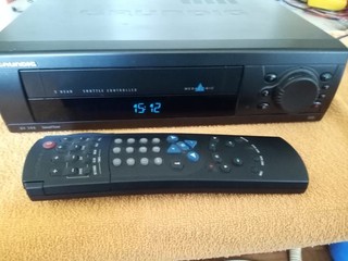 Grundig VHS Videorekorder GV 500 mit Fernbedienung
