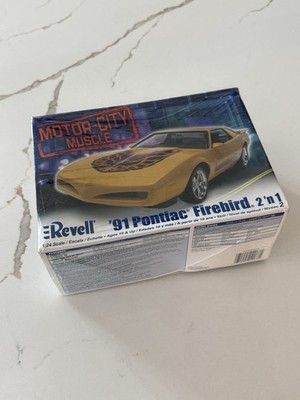 Revell '91 Pontiac Firebird Model Kit Motor City Muscle 1/24 NOS Sealed