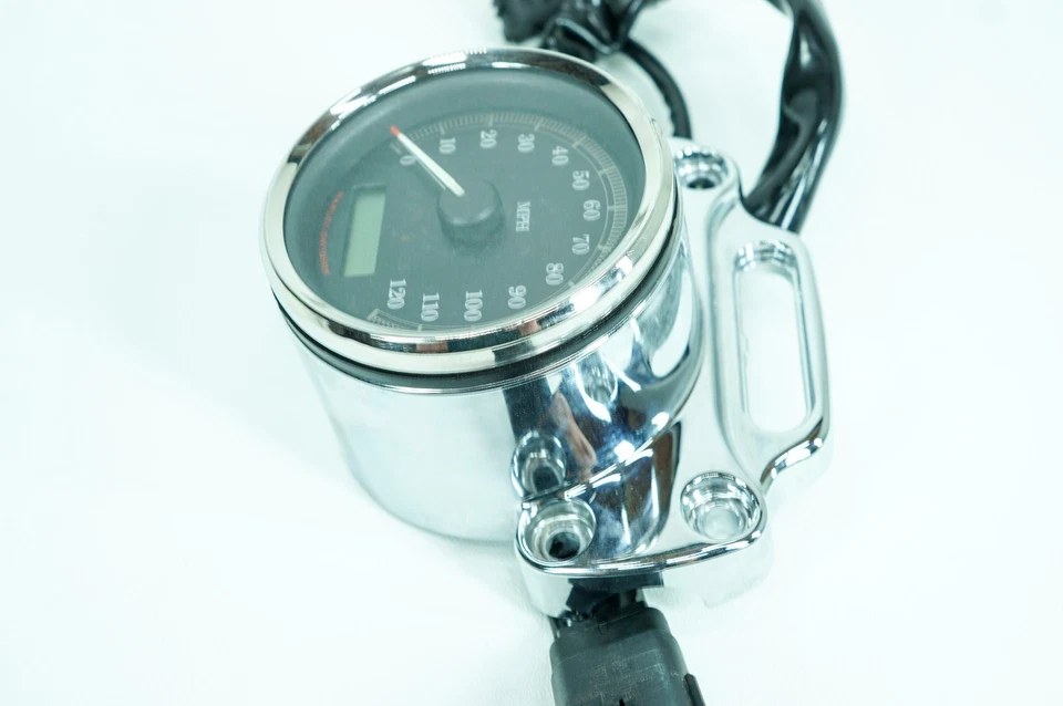 Cuadro de instrumentos velocímetro OEM 11 Harley Sportster Custom XLH1200C 7K 1366 Foto 4 de 4