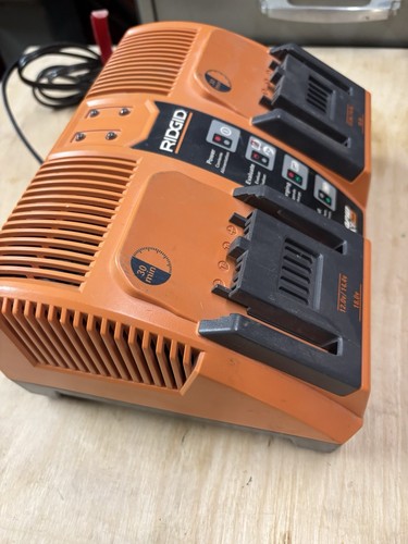 Ridgid 12v, 14.4v, and 18v 1/2 Hour 2 Battery Charger