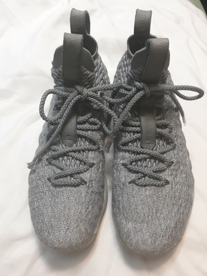 boys basketball shoes size 6