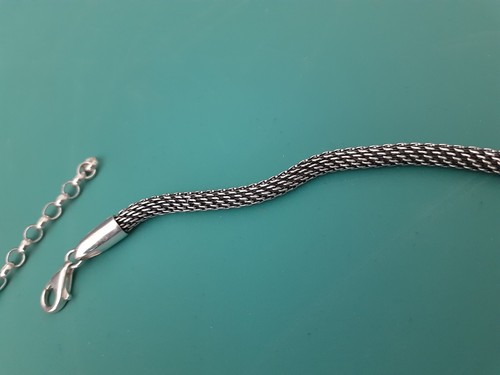 Collana bavaglino argento sterling 925 agata blu quadro diaspro cabochon lunetta incastonata - Foto 6 di 7