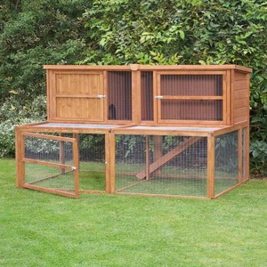 outdoor hutch with run