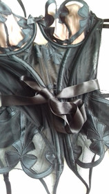 AGENT PROVOCATEUR STUNNING SIZE 32C DINKA BASQUE CORSET & SUSPENDERS RRP &pound;495!