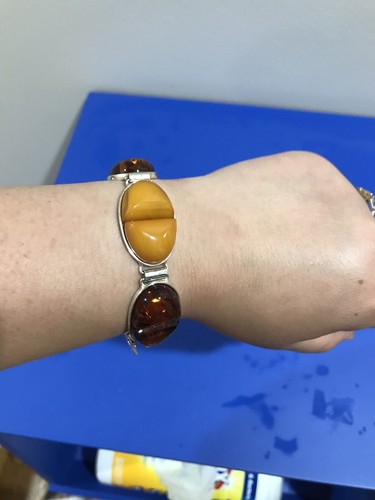 Antique Butterscotch And Honey Amber Button Bracelet 925 Linked BEAUTIFUL - Picture 6 of 7