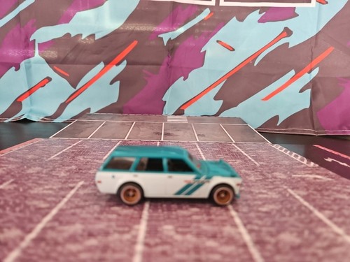 Hot Wheels Premium '71 BRE Datsun 510 wagon Real Riders Car Culture Combine post - Picture 9 of 16