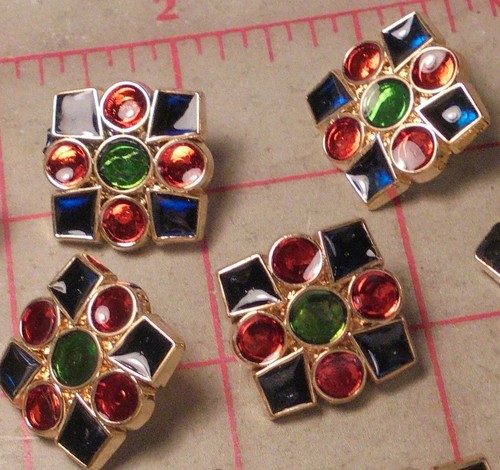 15 Small Tic Tac Toe Shank Buttons Gold Plastic With Colored Enamel 7/8 " - Picture 7 of 7