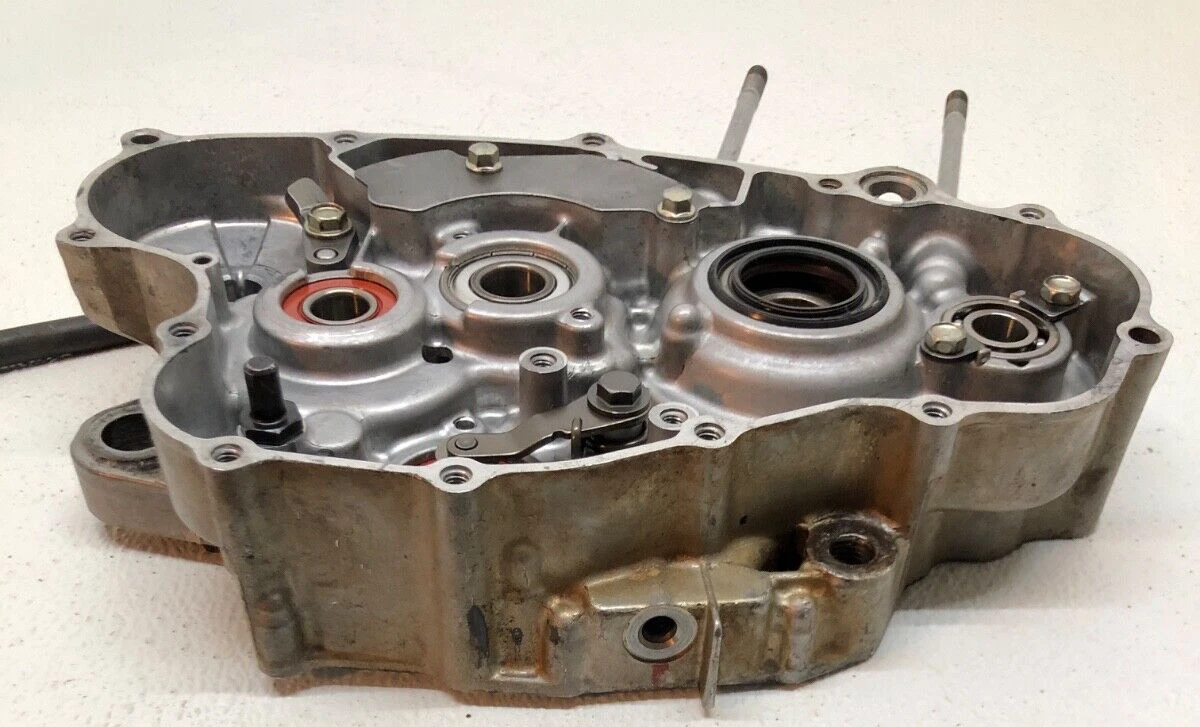 HONDA RIGHT SIDE CLUTCH COVER 2007-2023 CRF150 R/RB OEM NEW