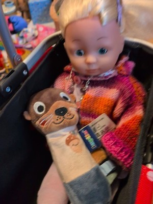 Simba Toys Puppe Mit 1 Stofftierrassel,1 Einkauf Wagen,1 Wickeltasche Mit Inhalt