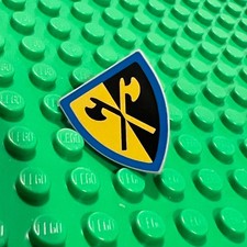 LEGO Castle Knight Dual Axe Normal Shield Minifigure Part Yellow  Black, Blue