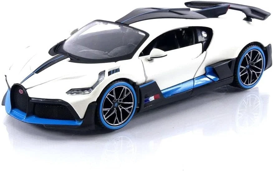 Maisto Bugatti Divo blanche voiture échelle 1/24 - Photo 2/3