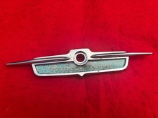 1951 1952 Pontiac Chieftain Streamliner Glove Box Door Emblem
