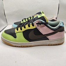 Preços baixos em Nike Dunk SE 'Free.99 - Black' Low Multicolor | eBay