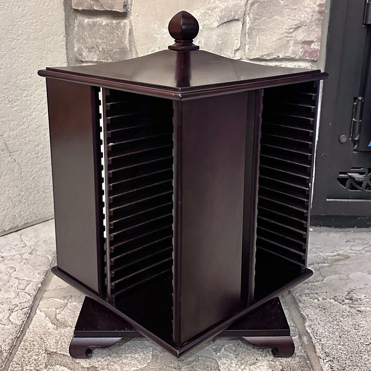 Bombay Company Wood 64-Disc CD Holder Carousel Tower Rack Storage