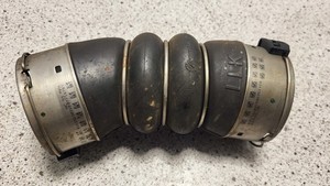 BMW F30 330d, Ladeluftleitung, 11618513450,  8513450