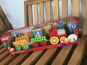 brio deluxe birthday train