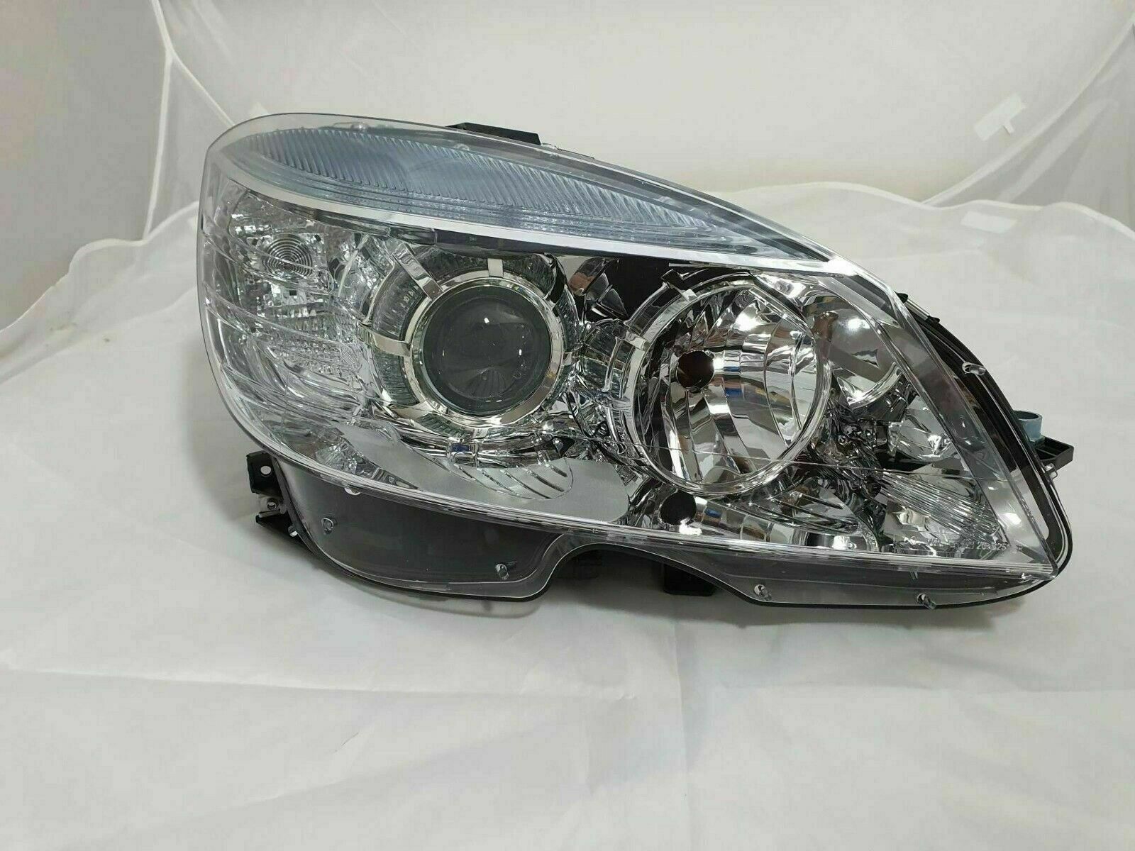 Phare avant droit Mercedes C W204 S204 2007 2008 2009 2010 optique de phare H7 H7