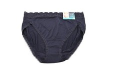 NEW Vanity Fair Women's Flattering Lace Hi-Cut Brief Underwear Black Size 7/L