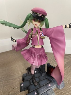 Used Hatsune Miku 1/7 Senbonzakura 10th Anniversary Ver. Design