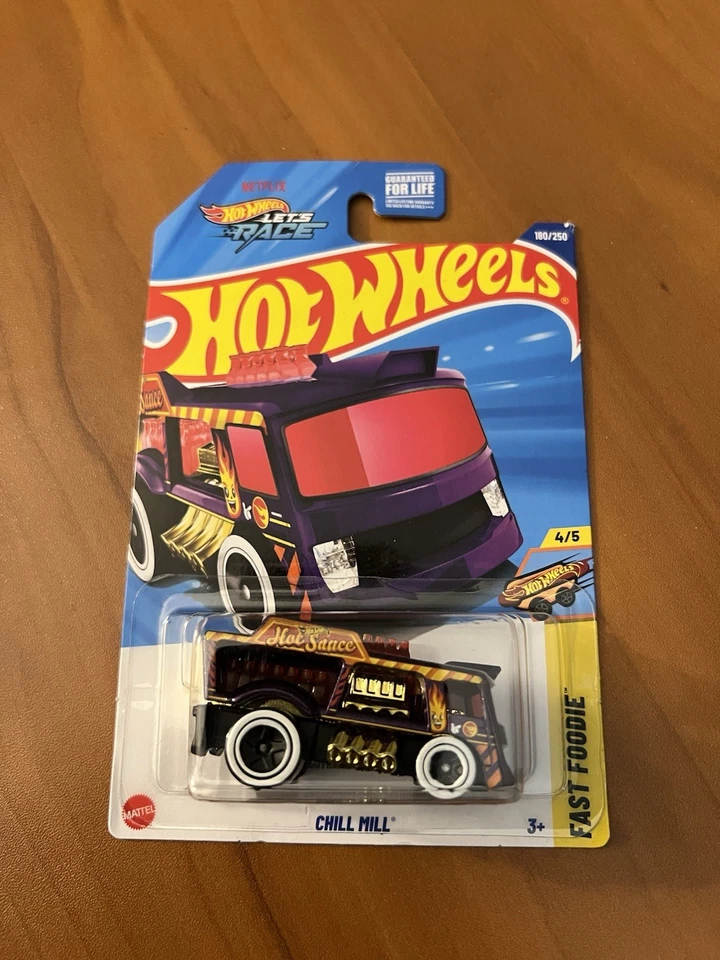 Camión de leche modificado Hot Wheels Treasure Hunt Purple Chill Mill V-8 Dragster Foto 2 de 4