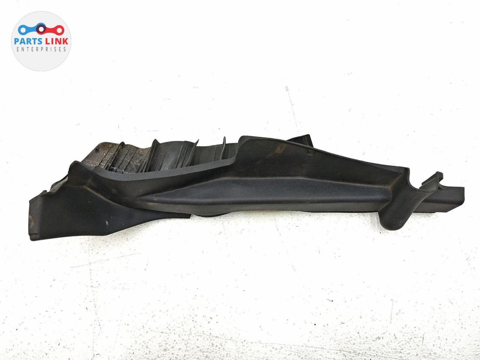 Bentley Bentayga Speed 2017-2020 Front Right Hood trim panel