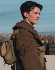 FIONN WHITEHEAD signed Autogramm 20x25cm DUNKIRK in Person autograph COA