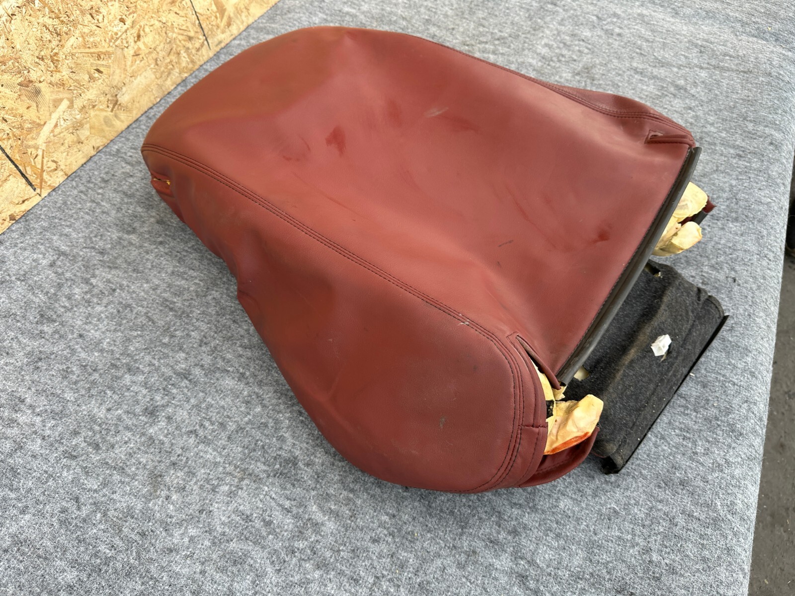 LEFT FRONT SEAT UPPER LEATHER CUSHION OEM 08-19 MASERATI GRANTURISMO M145