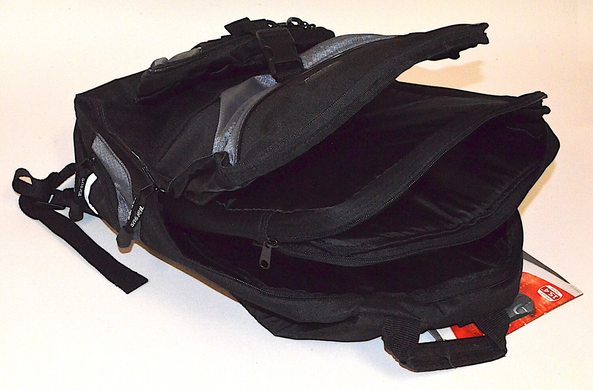Targus TSB007US Targus 15.4 Inch Sport Backpack Targus 15.6 inch Sport Backpack, Black/Gray - TSB007US  main image 4