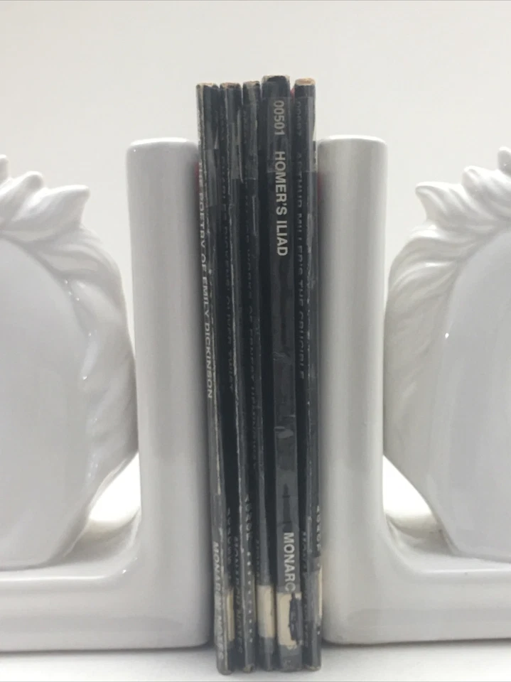 Lot of 5 Monarch Notes - Image 3 of 4