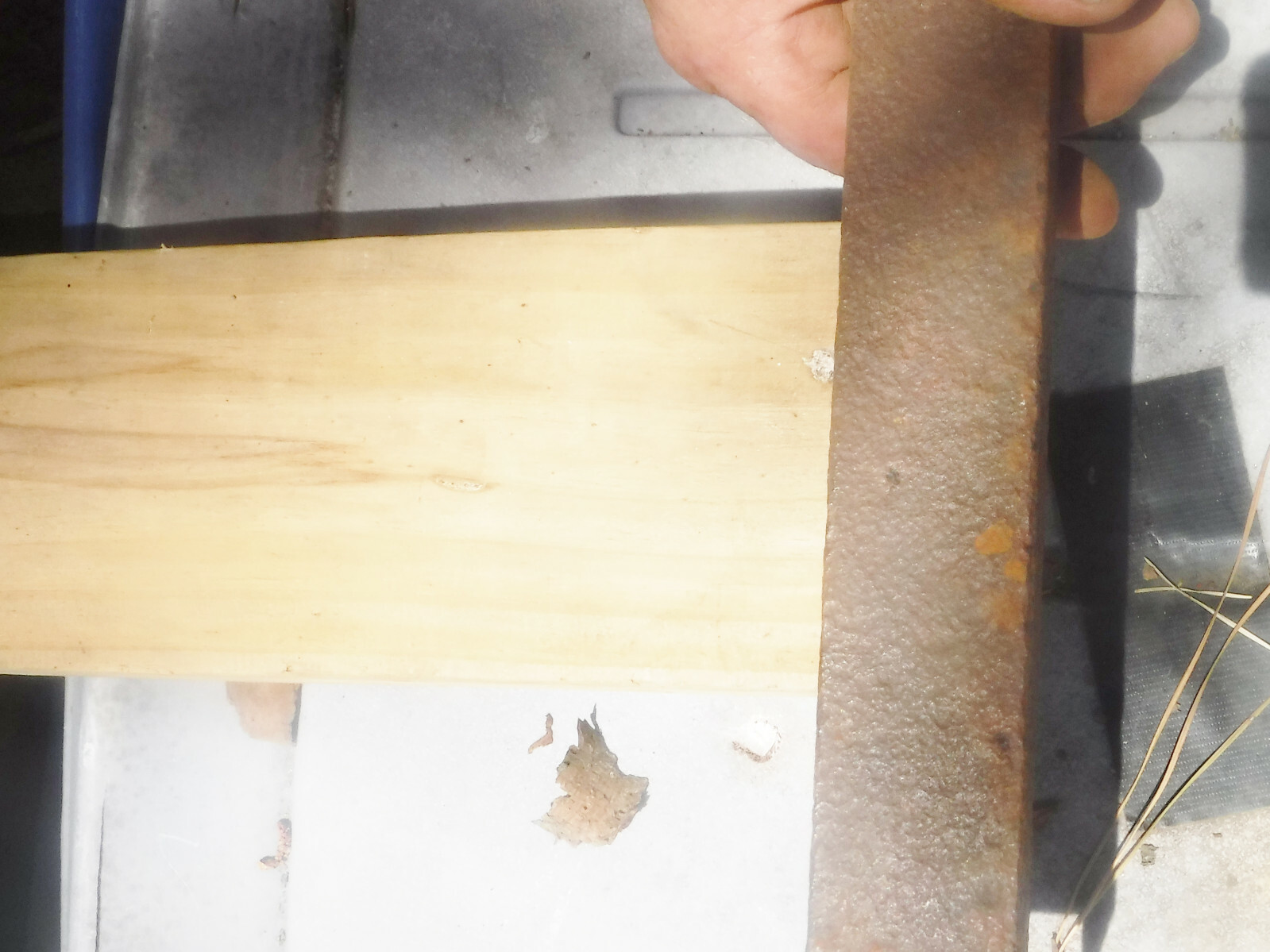 BED RAIL Extenders, allows a queen mattress to fit a full SZ Bed (WIDTH