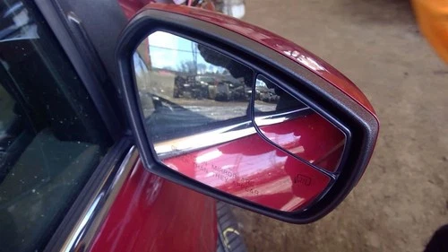 Passenger Side View Mirror Painted Cap Without Memory Fits 17-19 ESCAPE 6526026