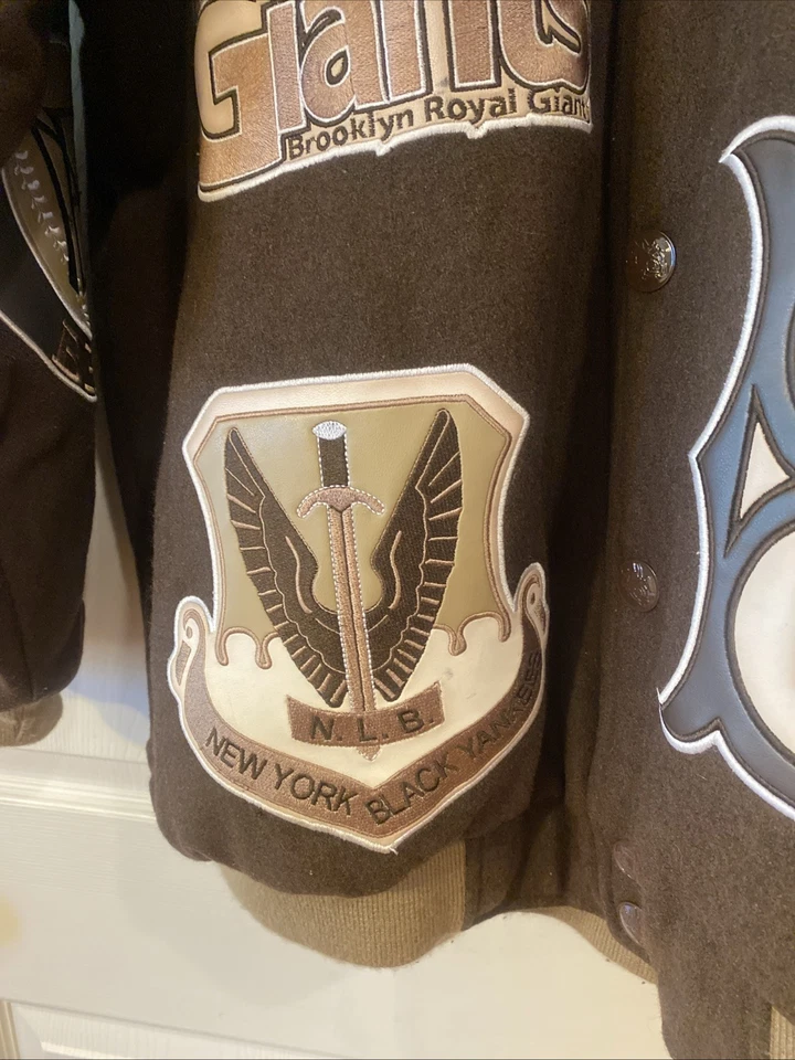 Auténtica Chaqueta Universitaria de Béisbol Marrón Vintage Ligas Negras Talla 4XL Foto 4 de 4