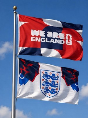 England Fußball Flagge x 2er Pack große Flagge 5ft x 3ft Messingösen WM 2026