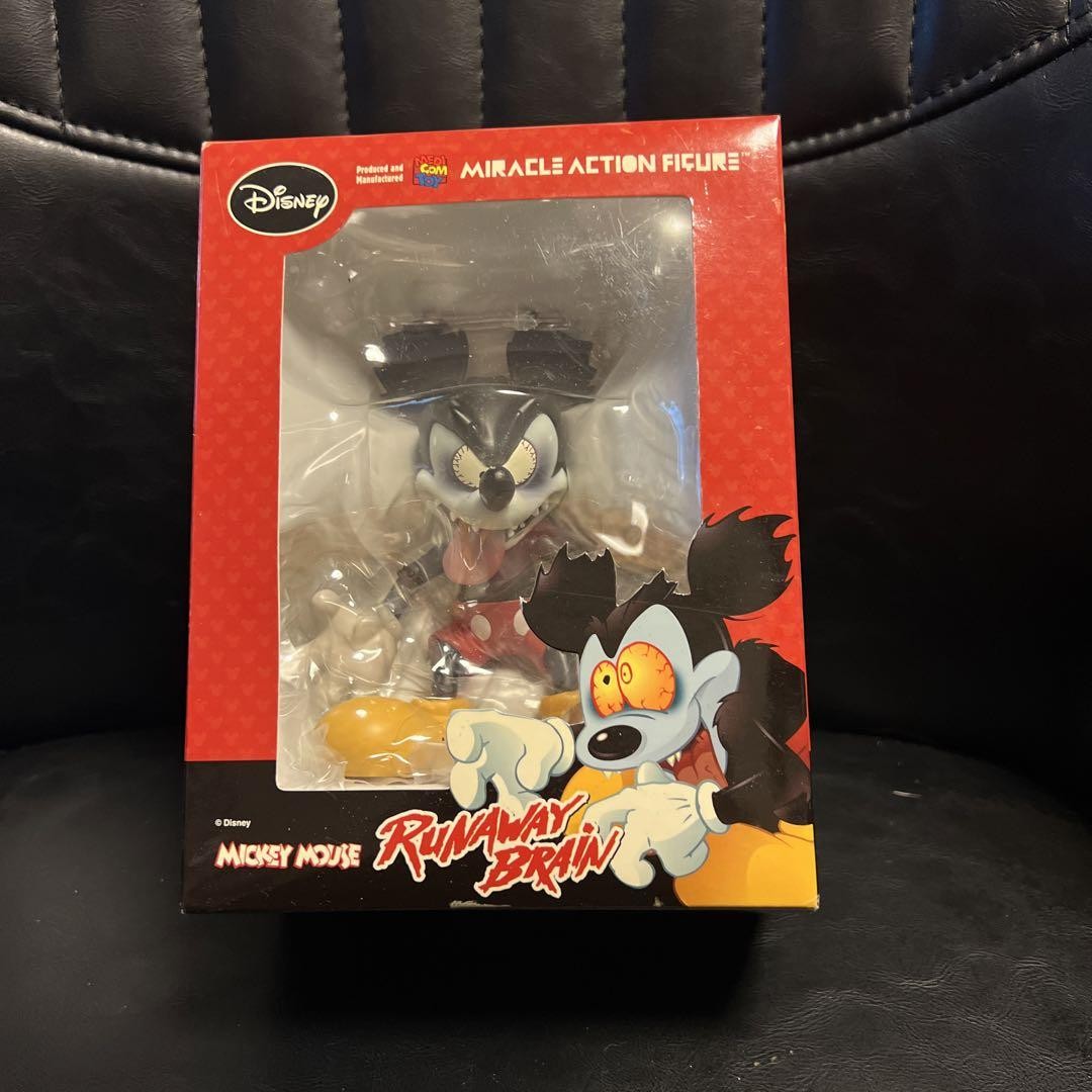 MEDICOM TOY - 【中古】medicom toy ミッキー RUNAWAY BRAIN セット Medicom Toy RUNAWAY BRAIN Mickey Mouse Action Figure Disney