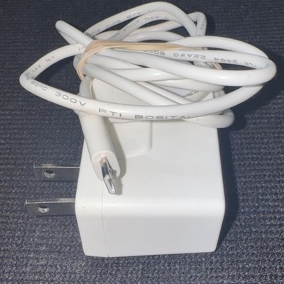 Shenzhen Topow Electronics 5V AC/DC Adapter White TPA211F-06050-US US Plug