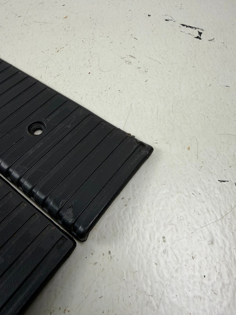 1984–2001 Jeep Cherokee XJ 4 door set Door Step Rocker Guard Scuff