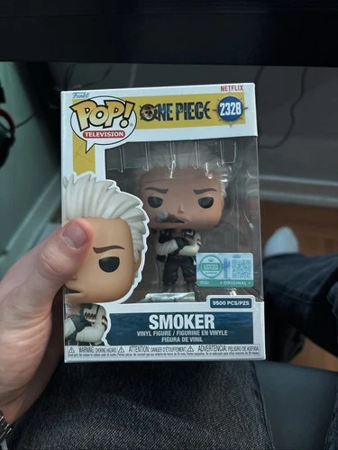 Funko Pop! One Piece 2238 Smoker LE 9500 pcs SUPREME + Protector (Minor Damage)