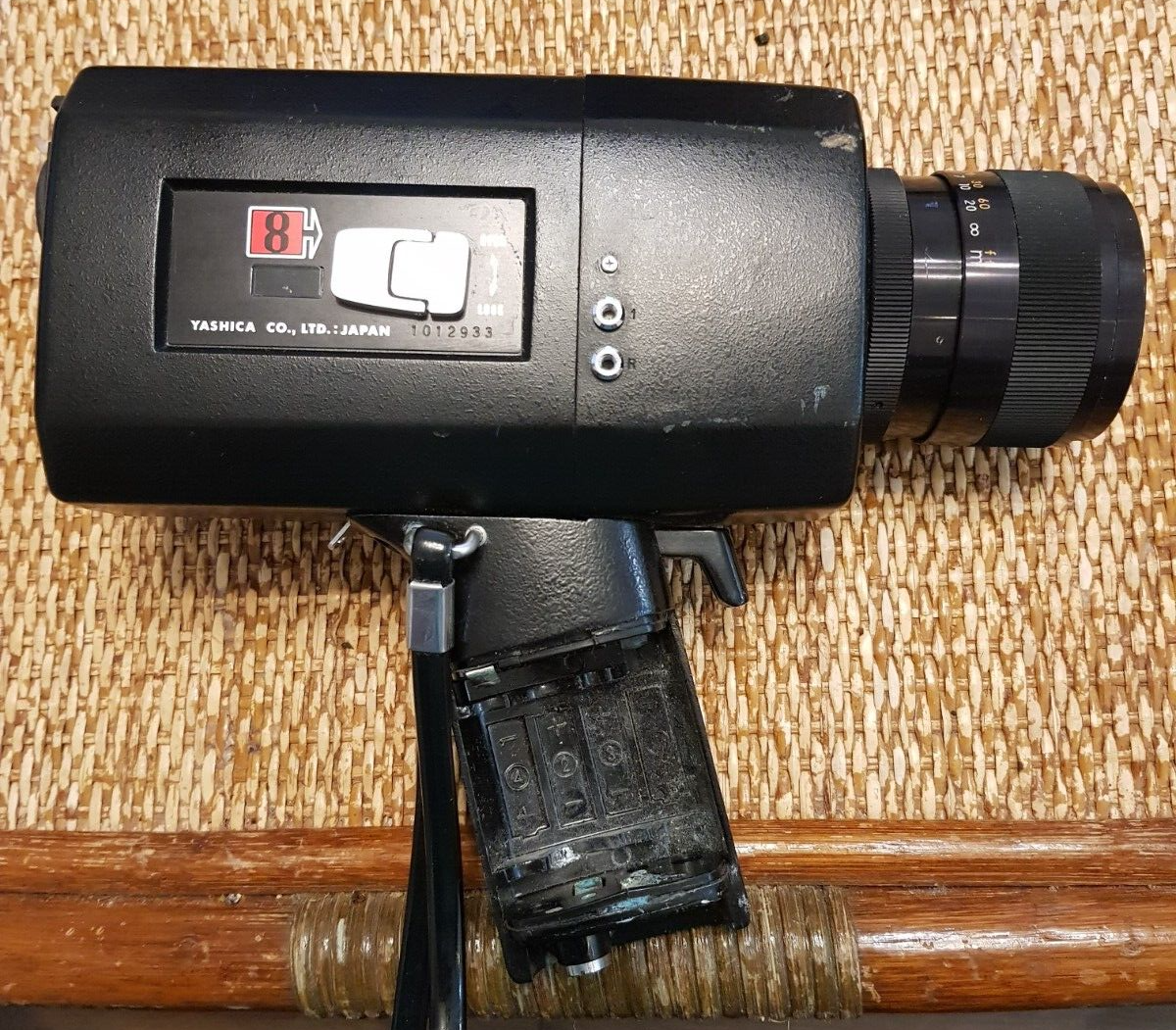 Yashica S-8 Film Camera Super-800 Electro 8x Zoom 1.6/7.5-60mm