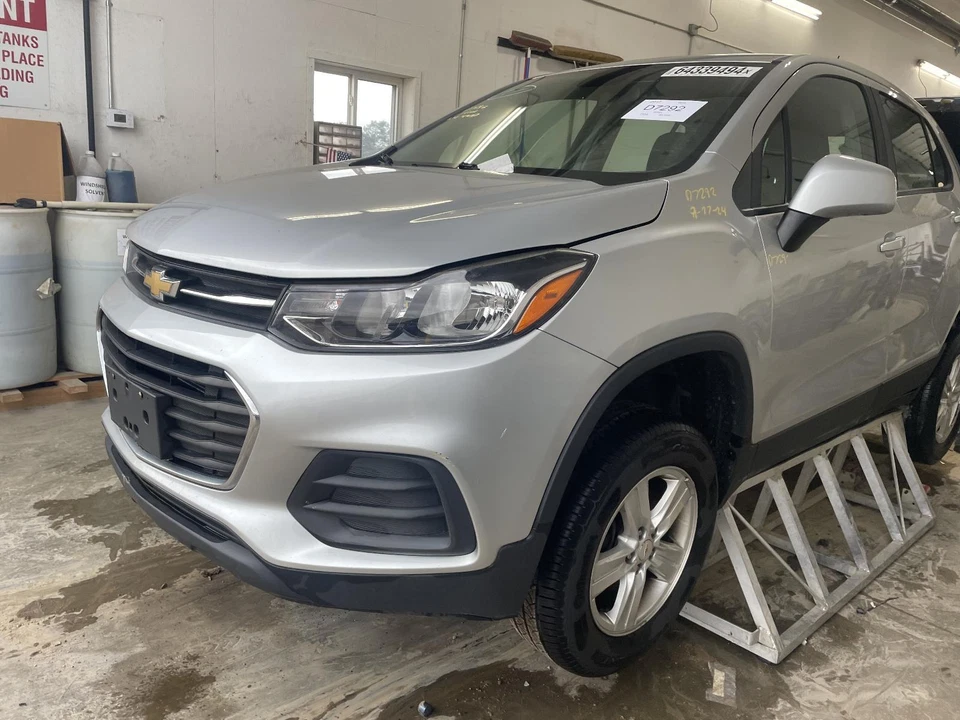Medidor de velocímetro usado se adapta a: Chevrolet Trax Cluster MPH ID 2017 42574330 grado A Foto 2 de 4