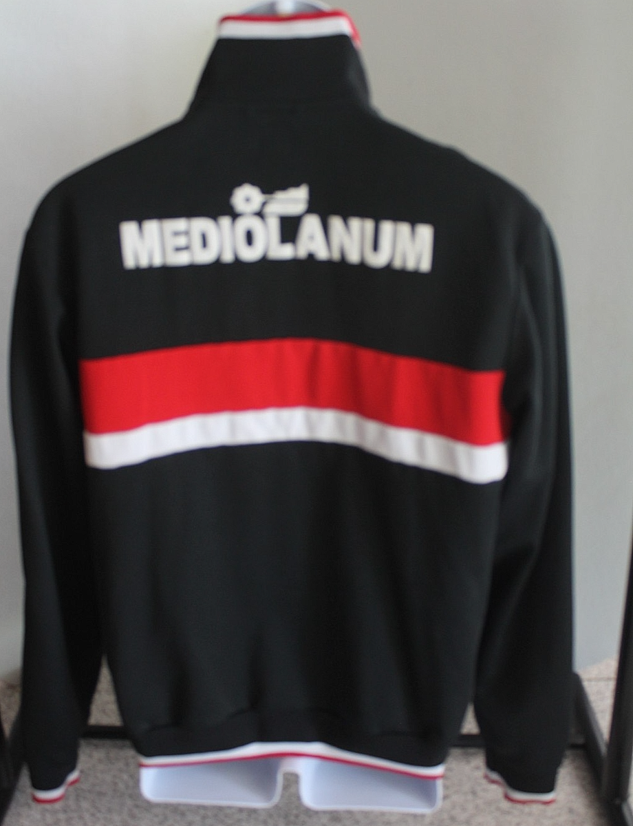 90”adidas AC.MILAN Mediolanum 上下スーツセット3L 90”adidas AC.MILAN Mediolanum 上下スーツセット3L 【公式通販】