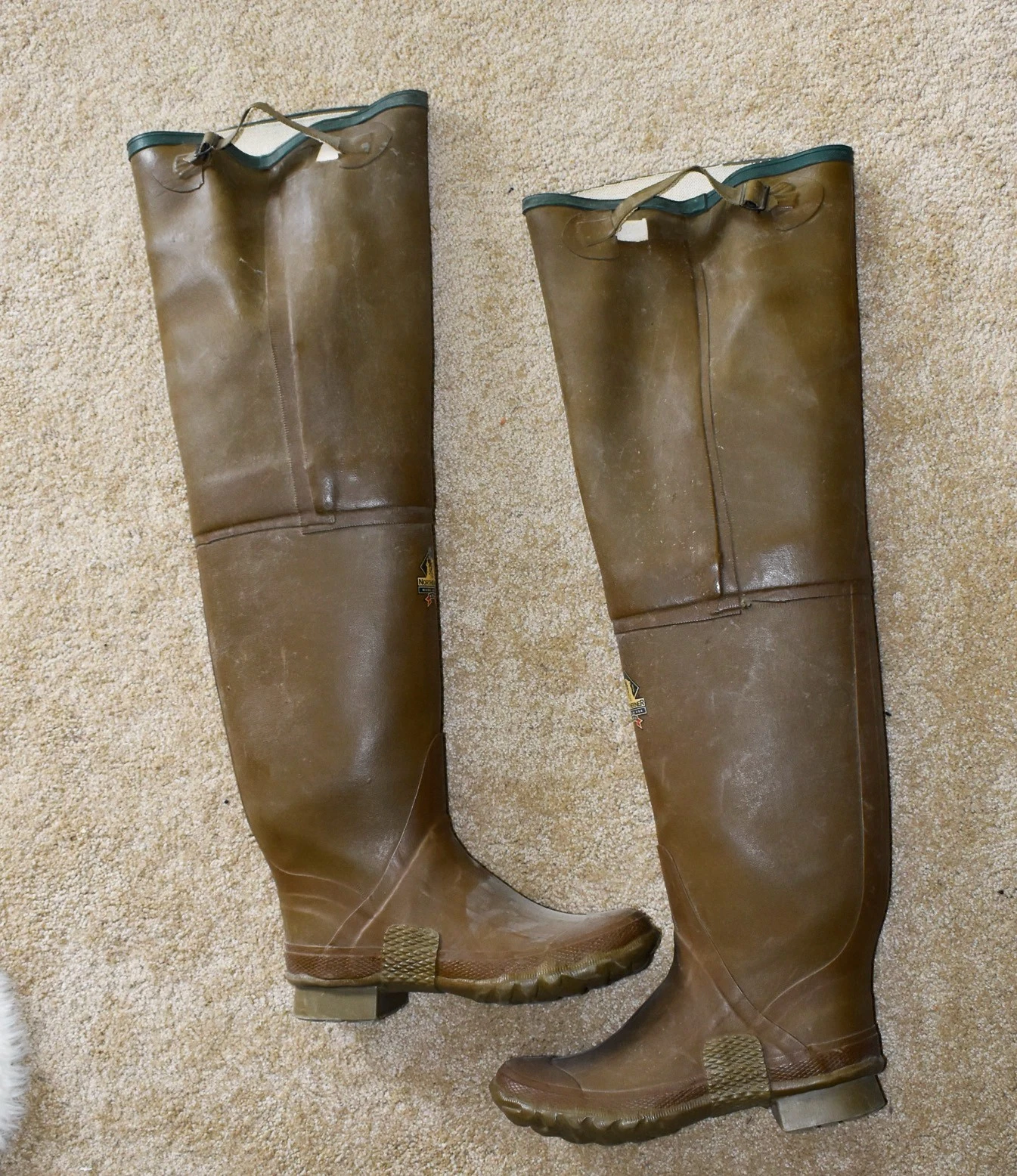 Northerner hip boots fishing hunting Size: 9