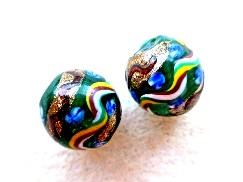 ANTIQUE  RARE SUPER BEAUTY  ROUND  GLASS TRADE BEADS NICE PATTERN