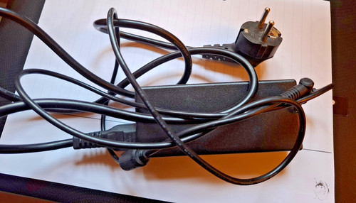 Dell Vostro Laptop Netzteil Ladekabel ORIGINAL für Serie ab 1340 -WINKEL