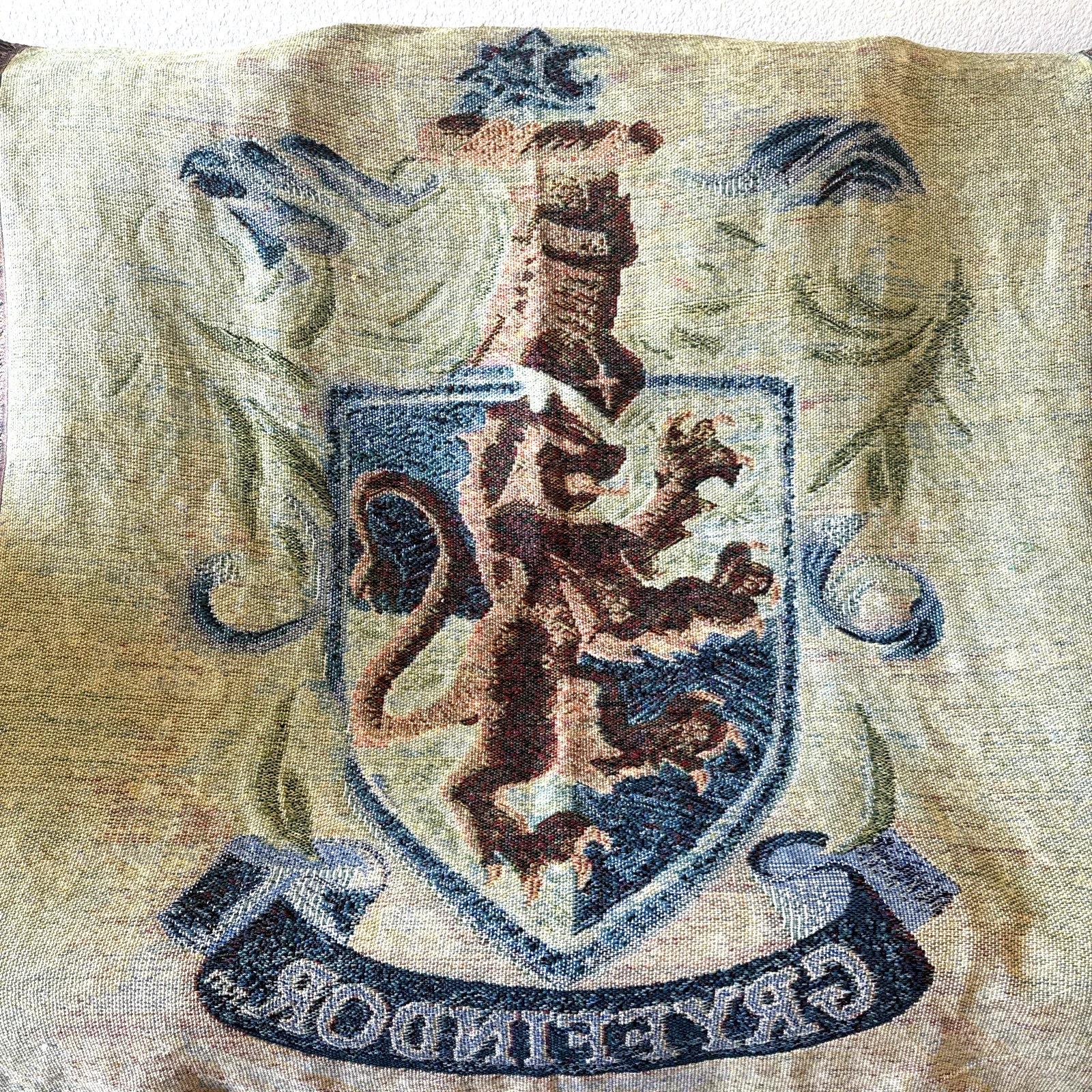 Harry Potter Gryffindor Woven Tapestry Throw Blanket Hogwarts House Crest Wizard