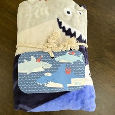 POTTERY BARN BABY SHARKS BEACH HOODED TOWEL UPF 50 COTTON VELOUR 23 X 34"
