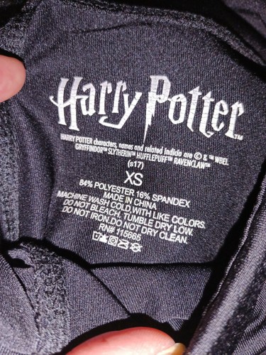 Harry Potter Yoga Trainingshose Damen XS Hogwarts mit Mängeln - siehe Fotos - Bild 6 von 10