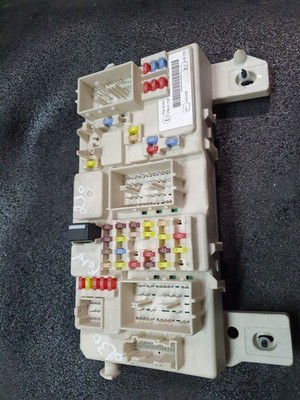 230* Ford Kuga I Relais Sicherungskasten 97RA-000001