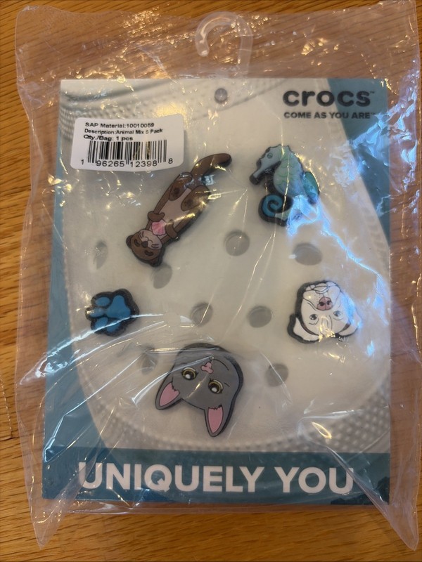 Crocs Jibbitz Charms Animal Mix (5 Pack) NEW - Otter, Cat, Dog, Paw, Sea Horse
