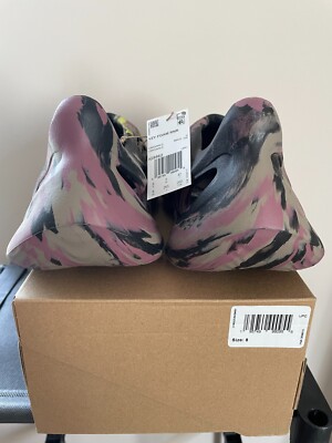 Adidas Yeezy Foam Runner MX Carbon Size 8 IG9562 RNNR Black